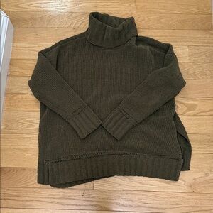Vintage Aerie Forest Green Turtleneck Sweater